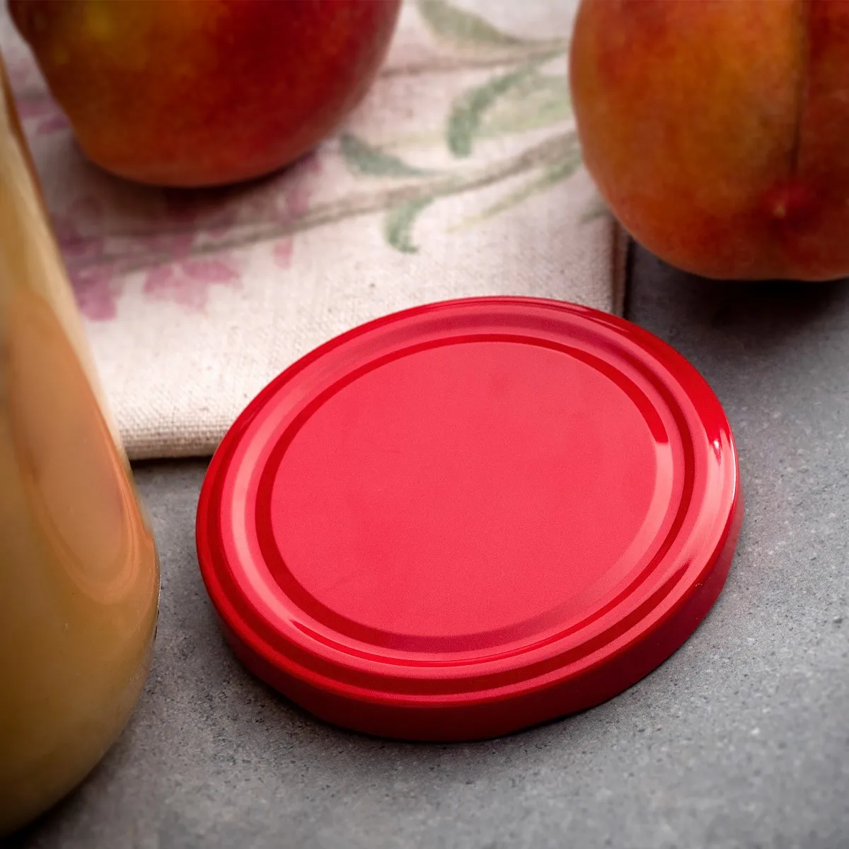 Jukka konservavimo stiklainiai 720 ml, 48 vnt., 82 mm + raudoni dangteliai