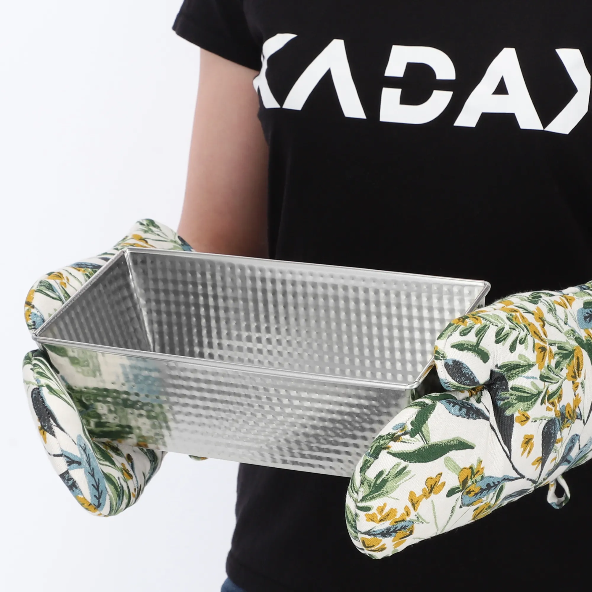 Vokinių kepimo formų rinkinys 20 + 25 + 30 + 35 cm, sidabrinės spalvos