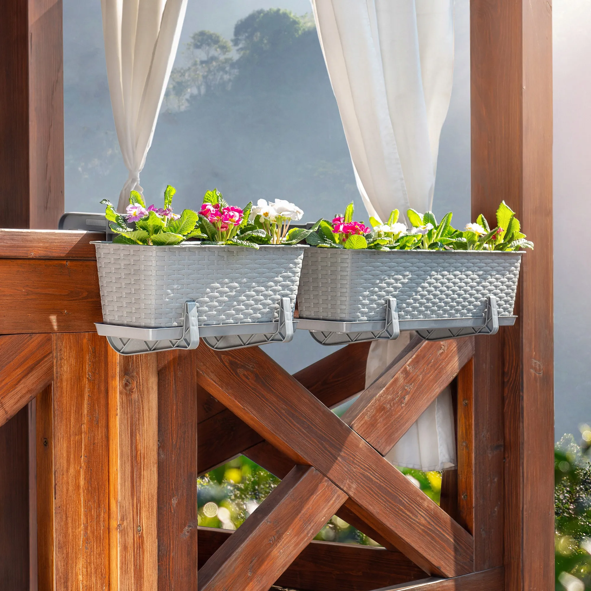 „Mosjo“ balkono vazono laikiklis