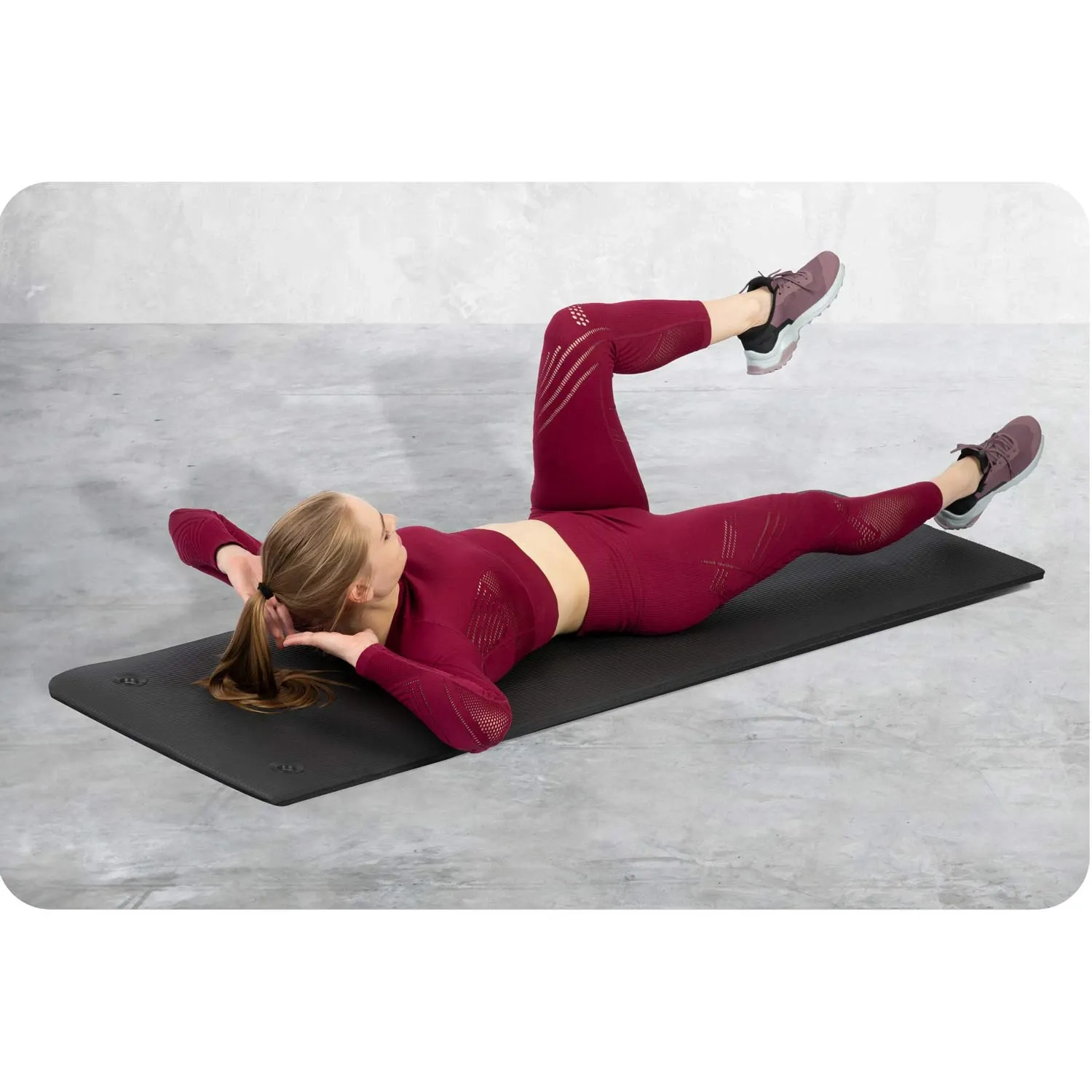 Mankštos kilimėlis su skylėmis, storas, 183 x 60 cm, Neo-Sport - 192000, juodas - nuotrauka 1