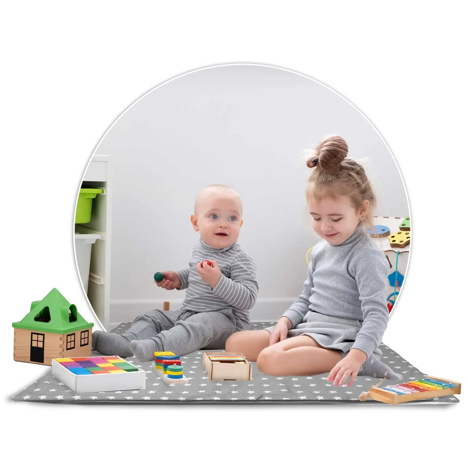 Vaikiška tipi palapinė su girlianda ir lemputėmis - šviesiai pilka su žvaigždutėmis - nuotrauka 1