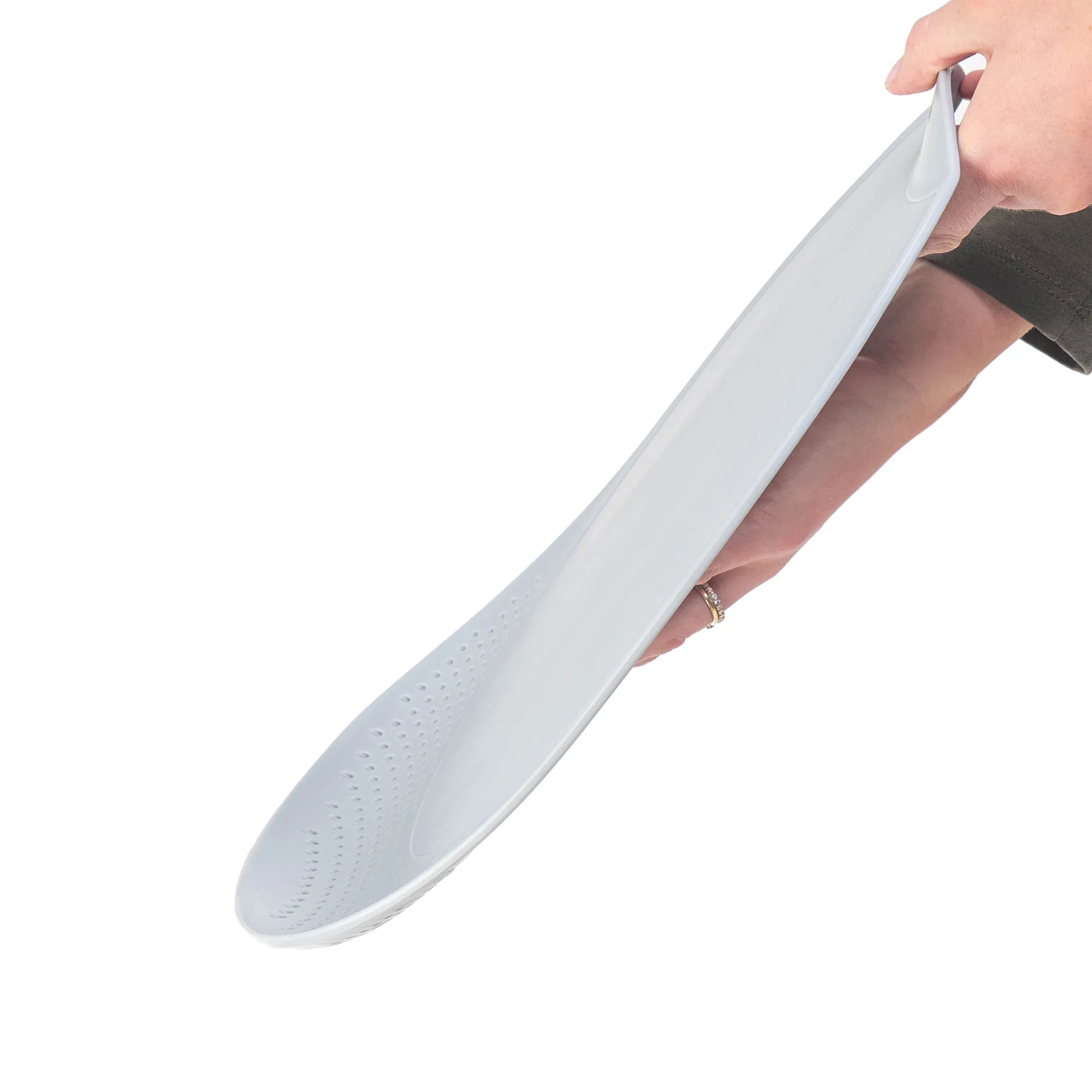 Visso šviesiai pilka pjaustymo lentelė su nusausintuvu