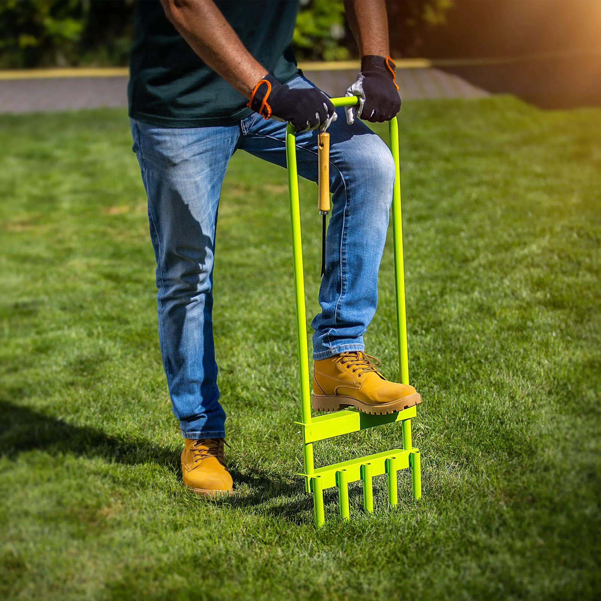 Adum rankinis vamzdinis vejos aeratorius, 90 x 30 cm, plieno žalios spalvos