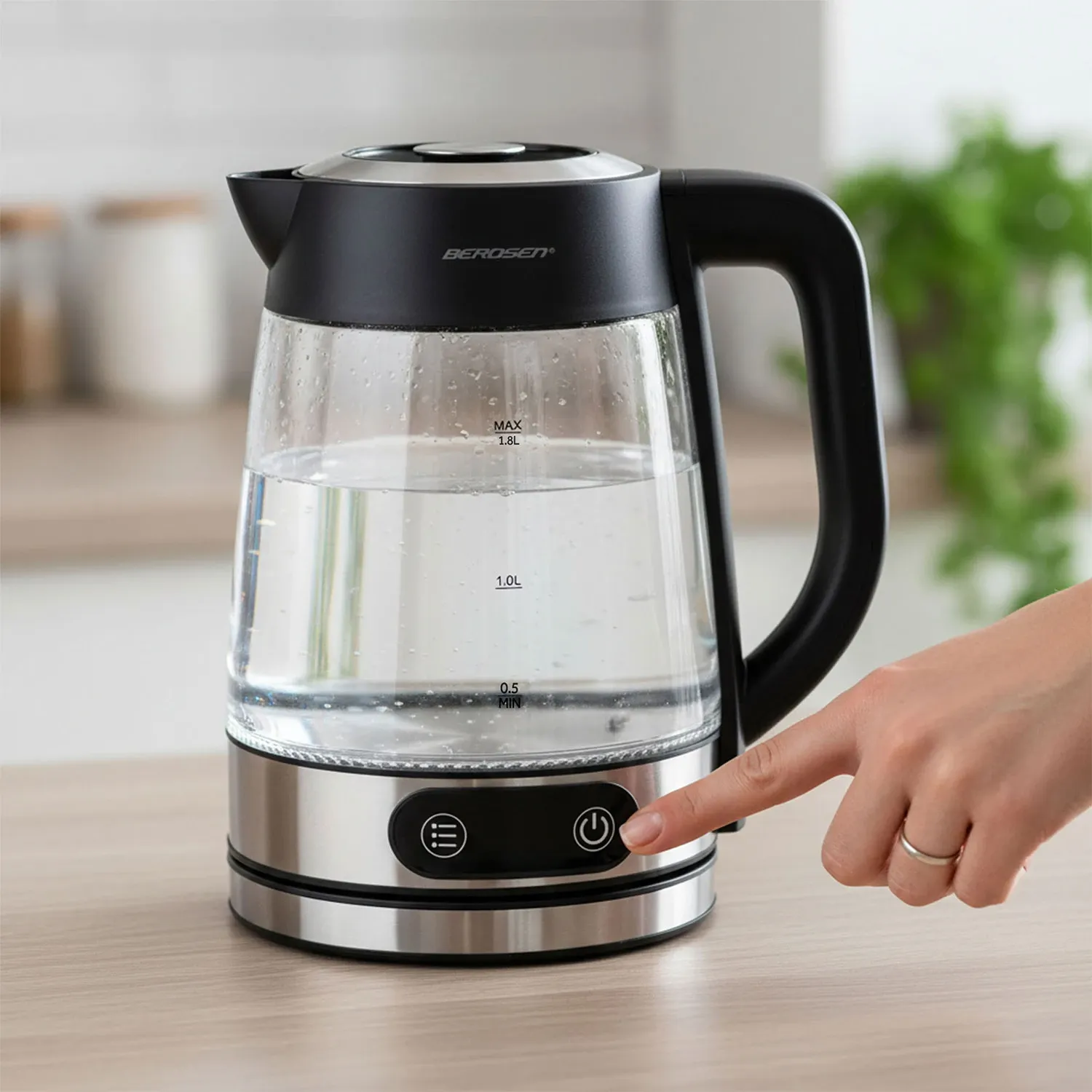 Elektrinis stiklinis virdulys su temperatūros reguliatoriumi 1,8 l 2200 W Berdsen BD-715 - nuotrauka 1