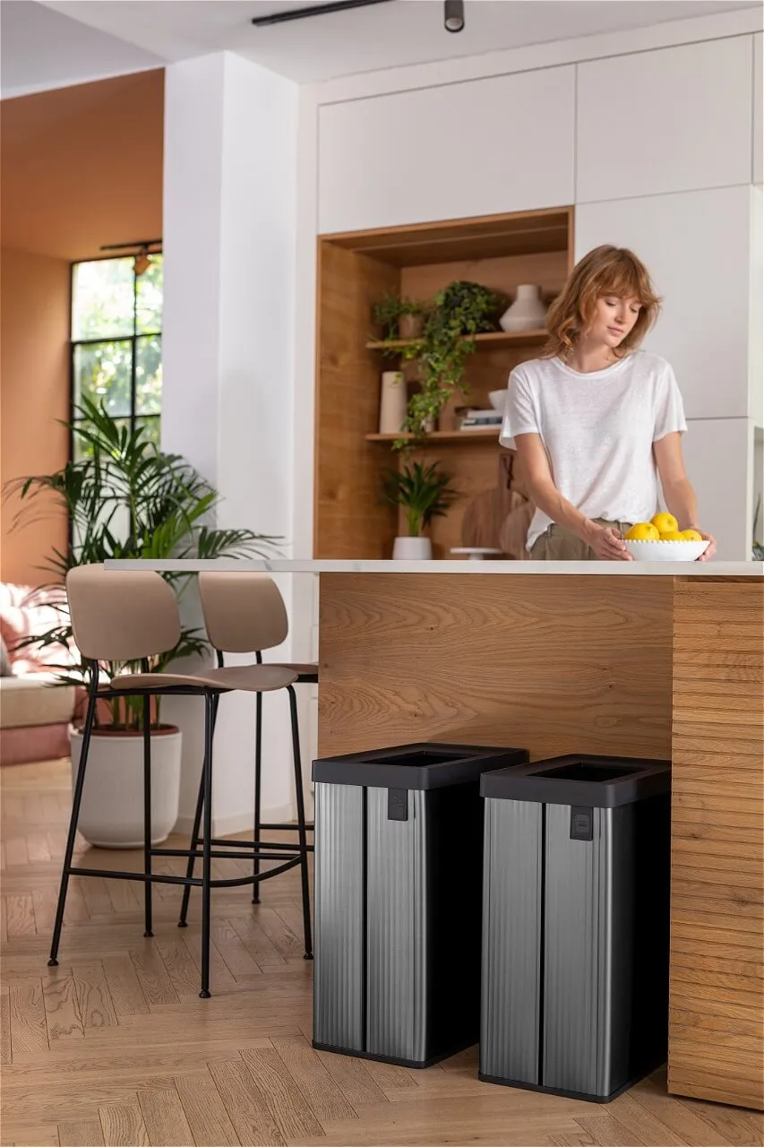 Curver Verto 54 l talpos perlinės mėlynos spalvos šiukšliadėžė