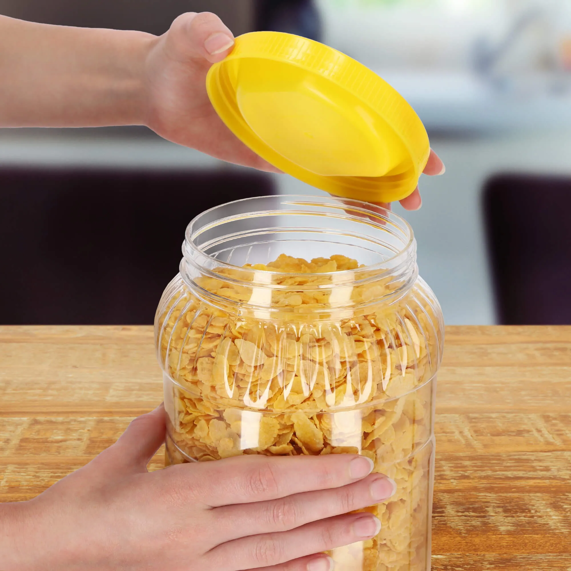 Plastikinis indas su dangteliu, 3 l, geltonas