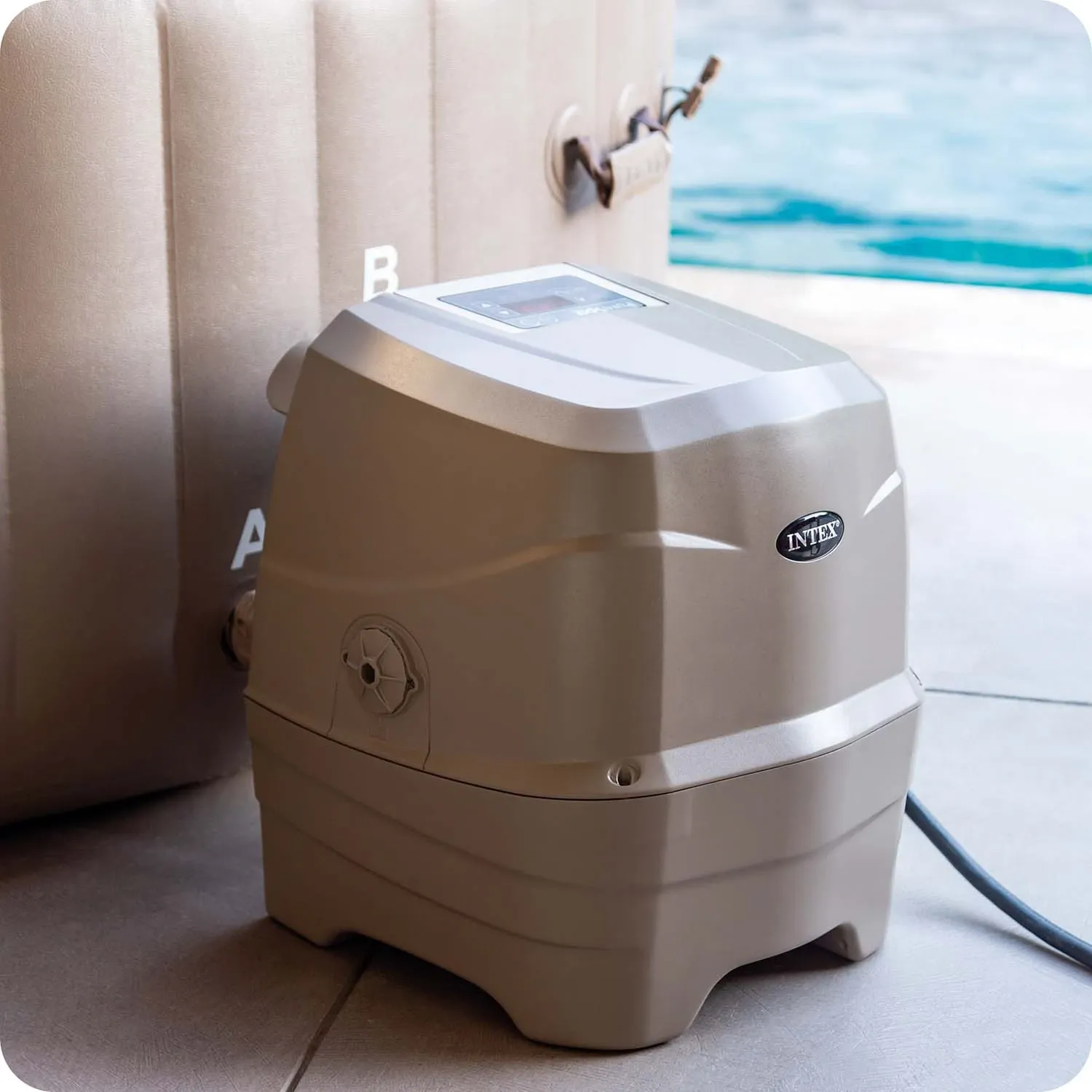 Pripučiama SPA su hidromasažu 4 asmenims, INTEX 28426 komplektas - nuotrauka 1