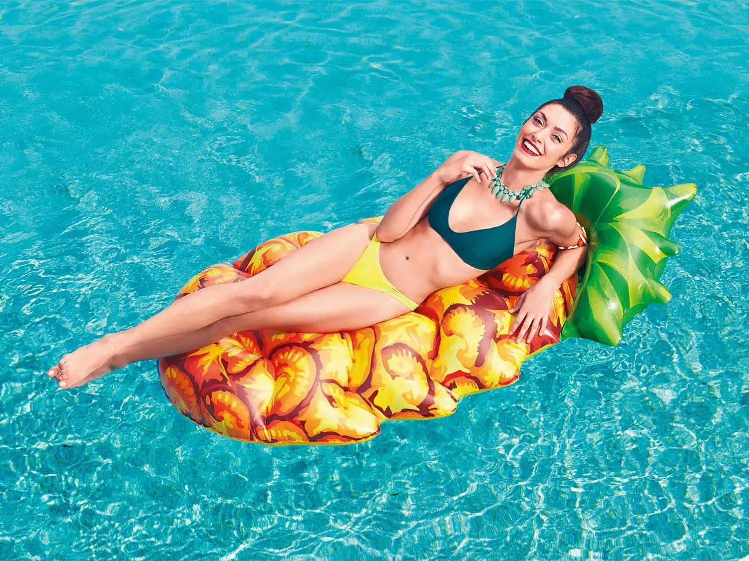 „Bestway 43310“ ananasų formos pripučiamas čiužinys - nuotrauka 1