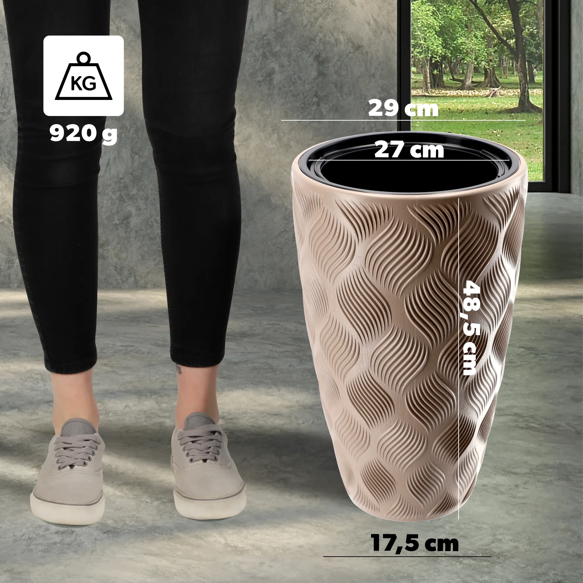 Jesi aukštas gėlių vazonas su įdėklu