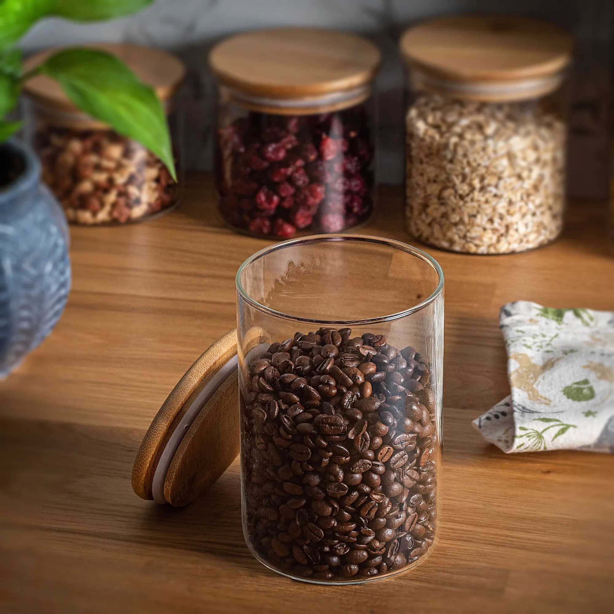 Piney stiklinis indas su bambuko dangteliu, 1040 ml