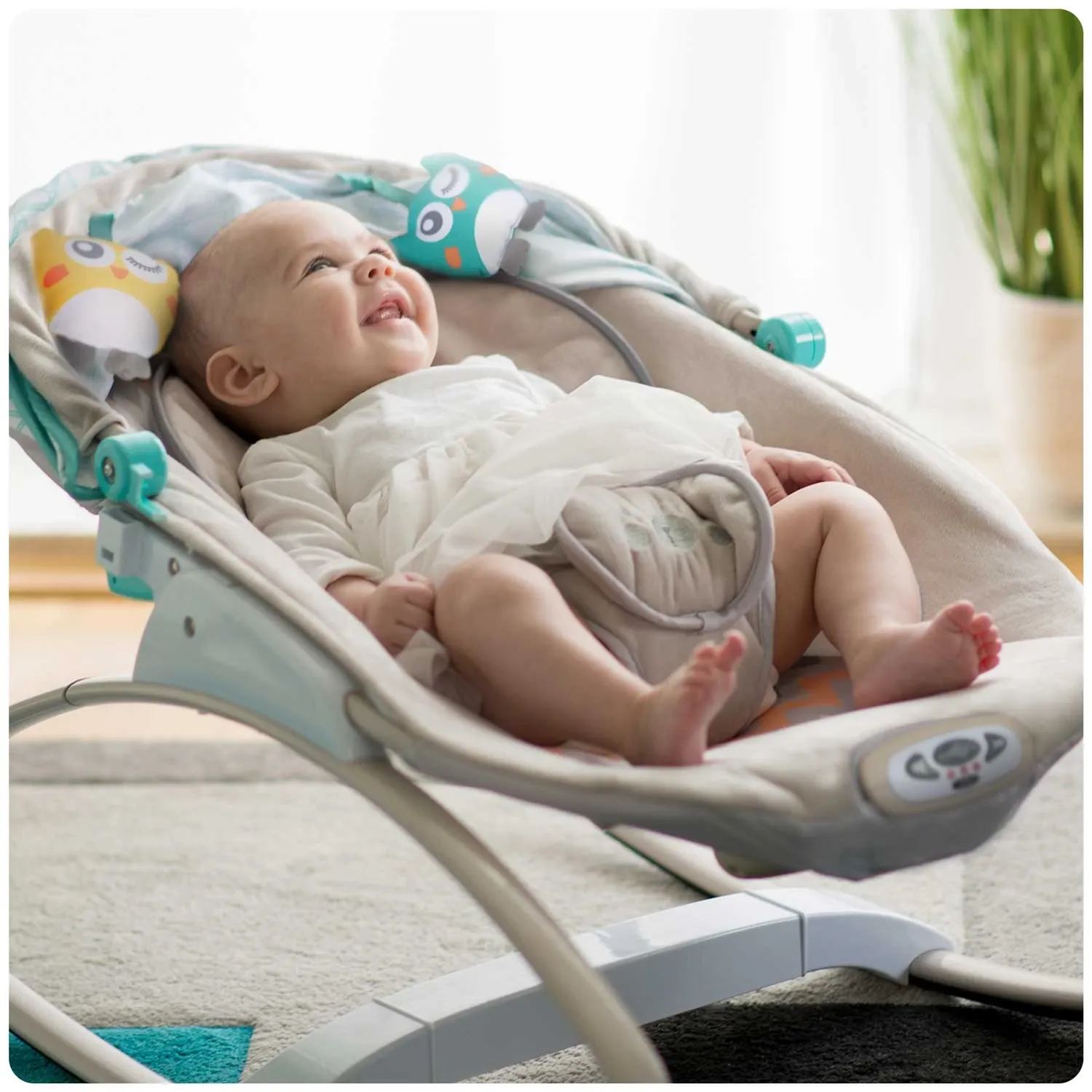 Ricokids šokinėjimo lovelė su vibracija ir muzika - pilka - nuotrauka 1