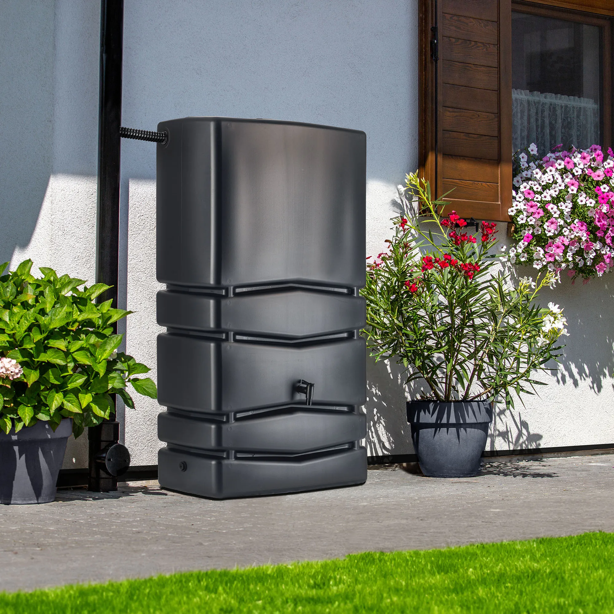 Asolo 350 l lietaus vandens bakas + prijungimo komplektas