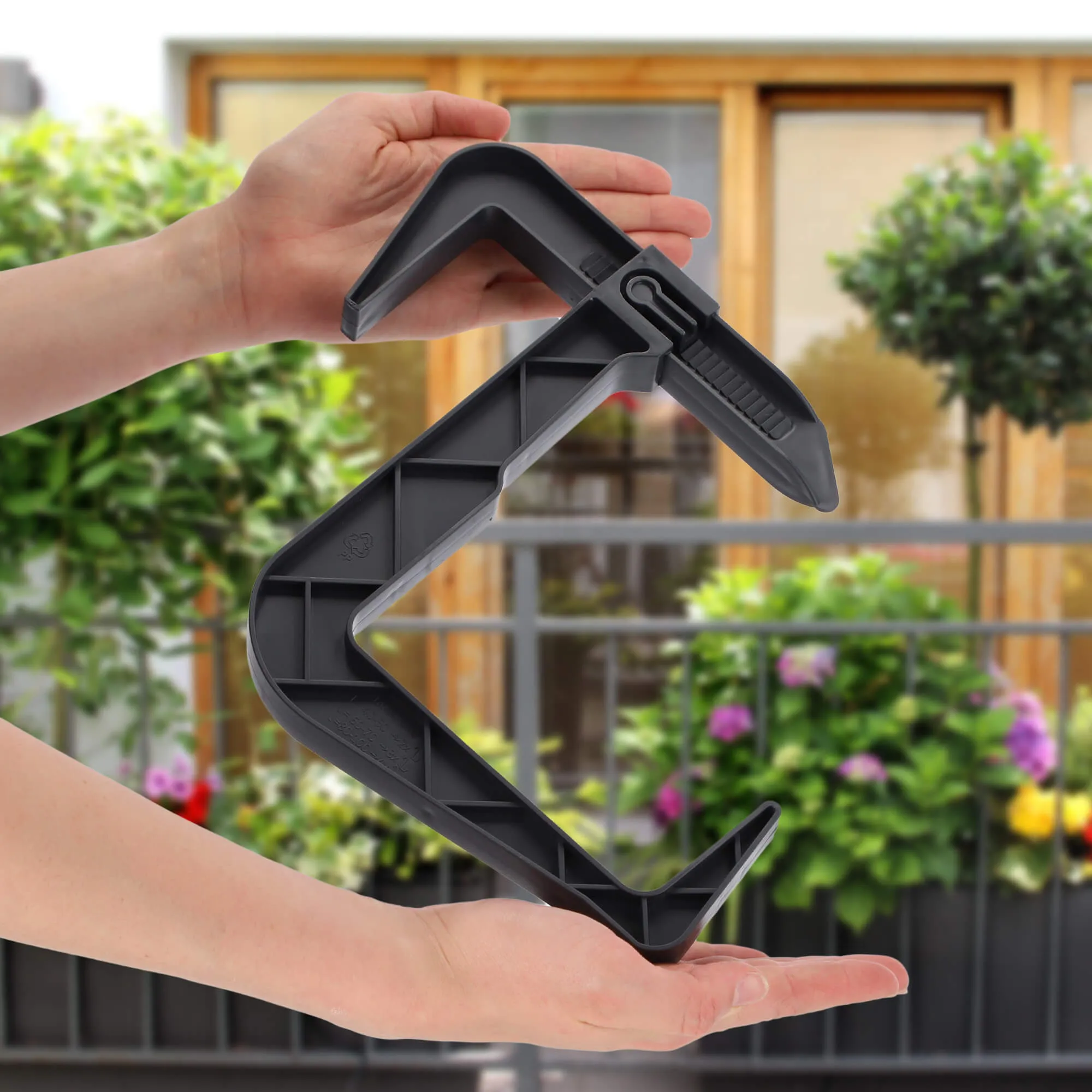 „Mosjo“ balkono vazonų laikiklis