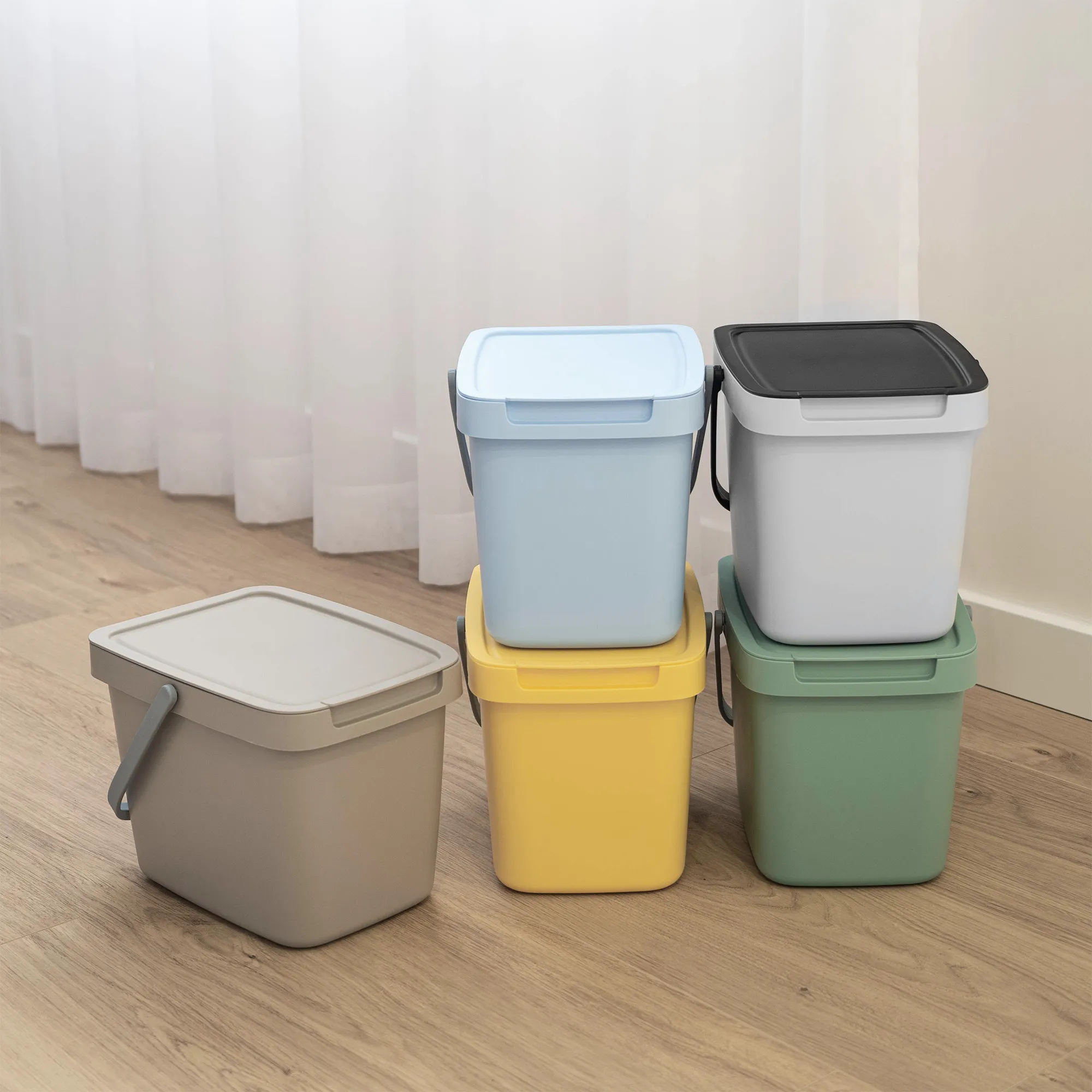 Salans šiukšliadėžė šviesiai geltona 6 l
