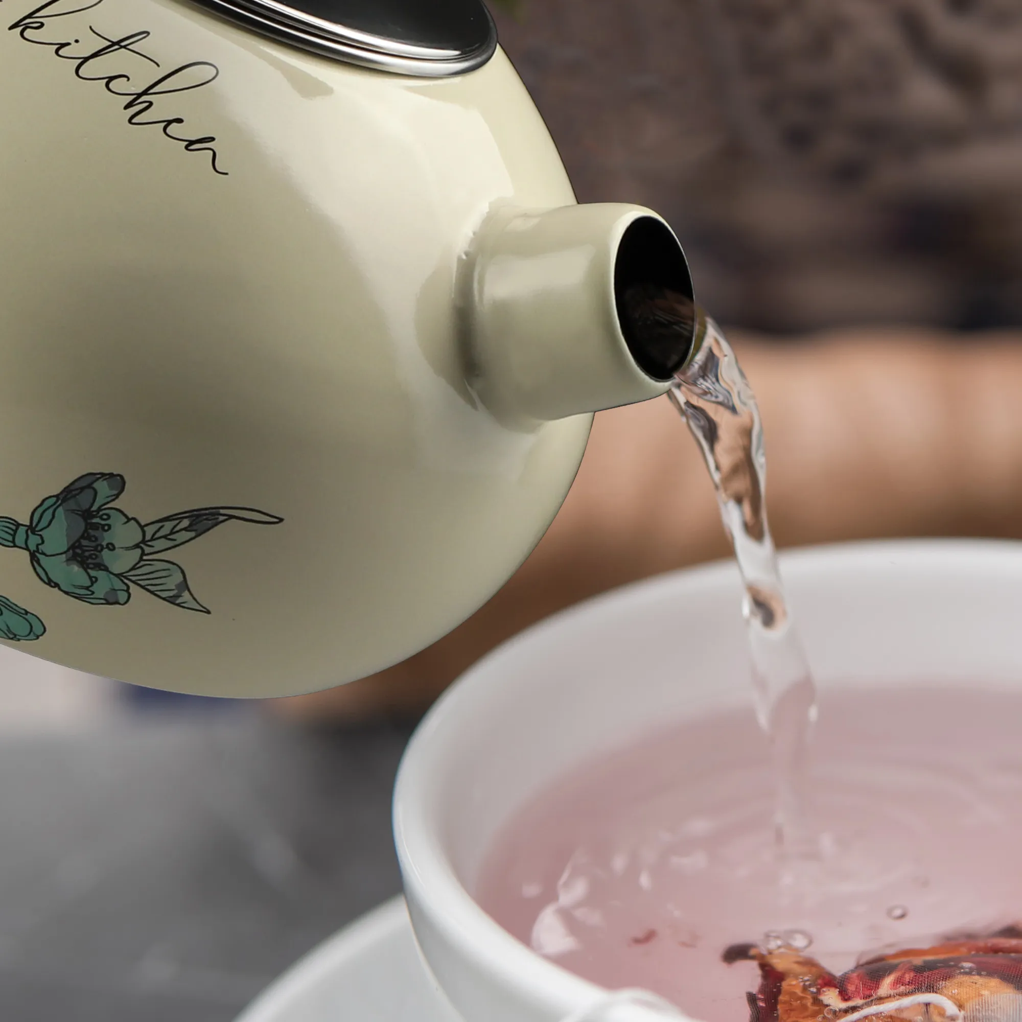 Marbella 2,2 l emaliuotas virdulys „Žalios gėlės“
