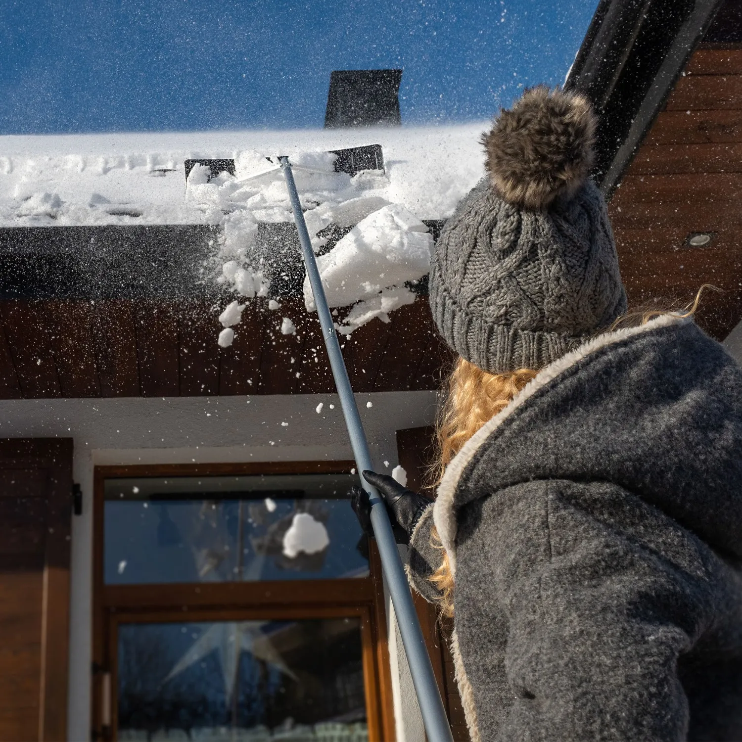 Frias 473 cm teleskopinis sniego grandiklis stogui