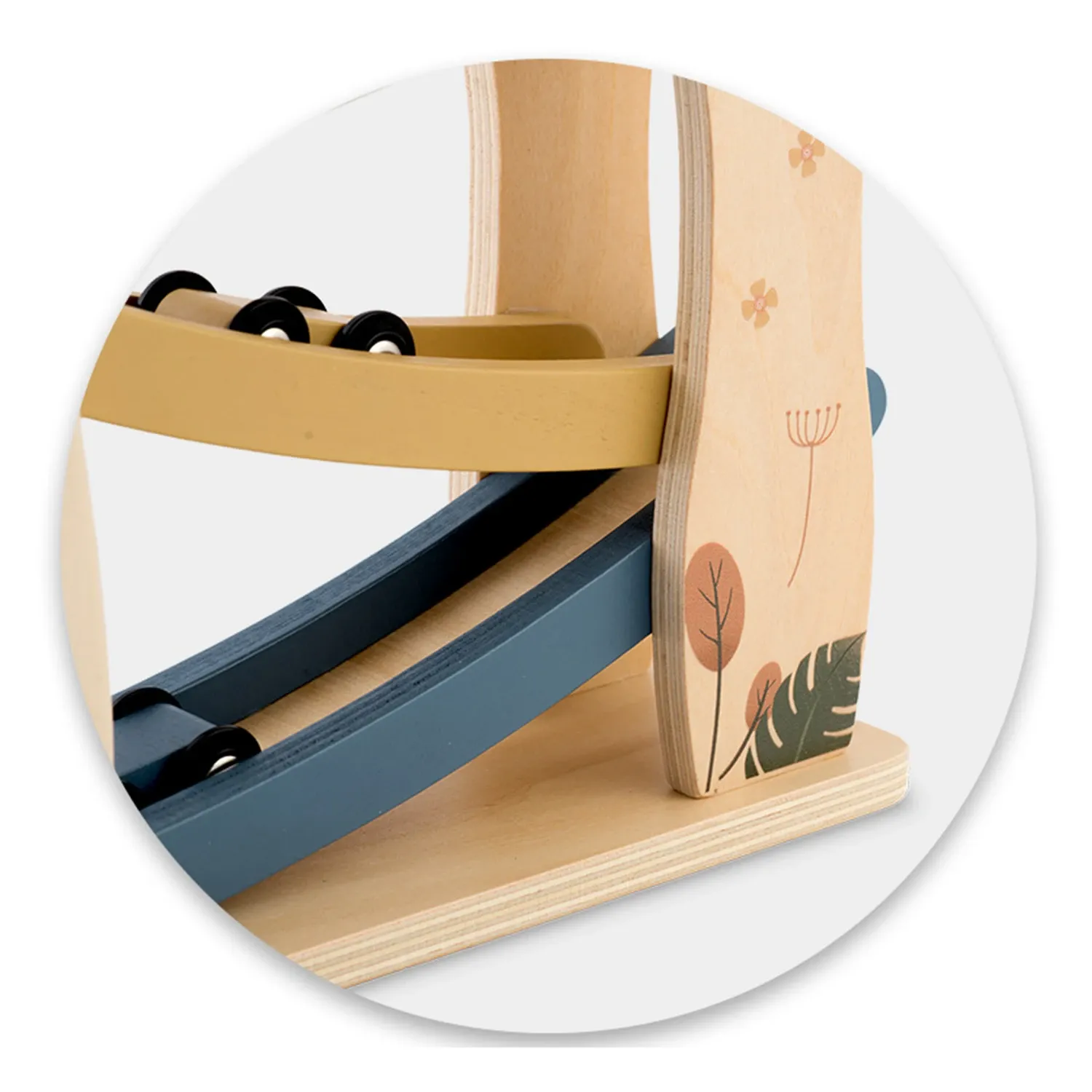 Medinis žaislinis čiuožykla su mašinėlėmis NK-855 Nukido - nuotrauka 1