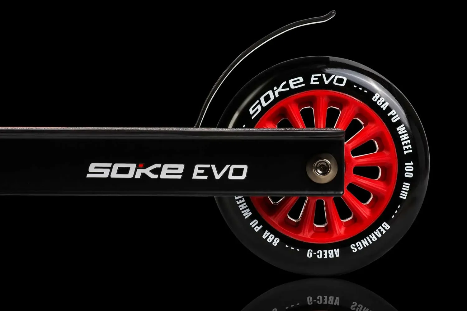 SOKE EVO raudonas paspirtukas - nuotrauka 1