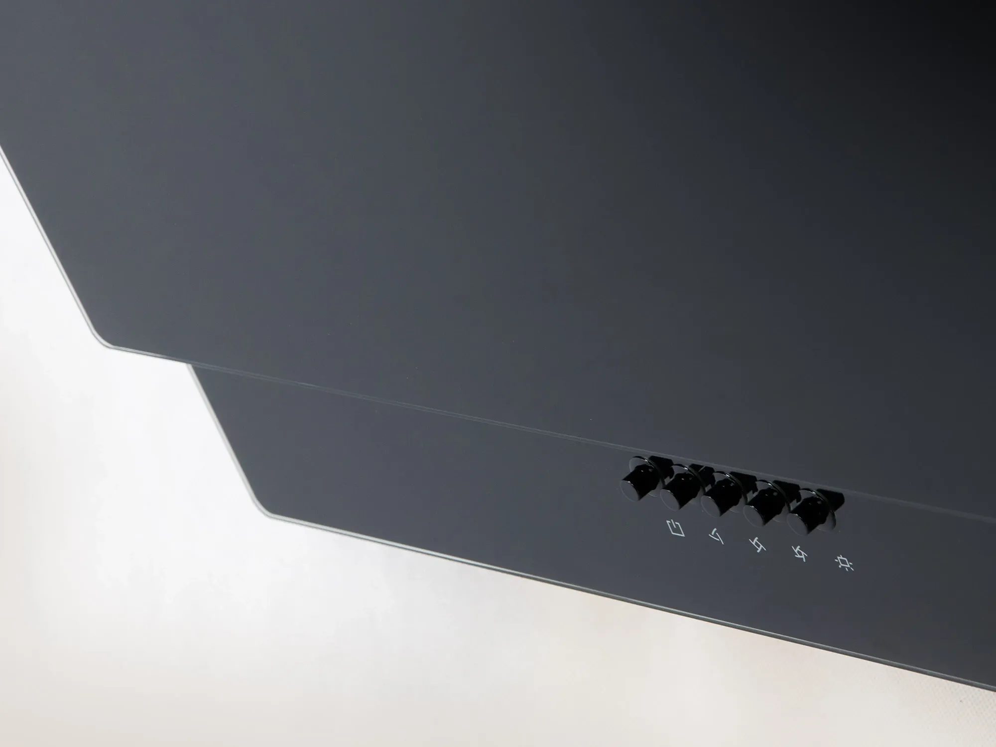 Berdsen BT-211 60 cm kamino formos viryklės gartraukis, juodas - nuotrauka 1