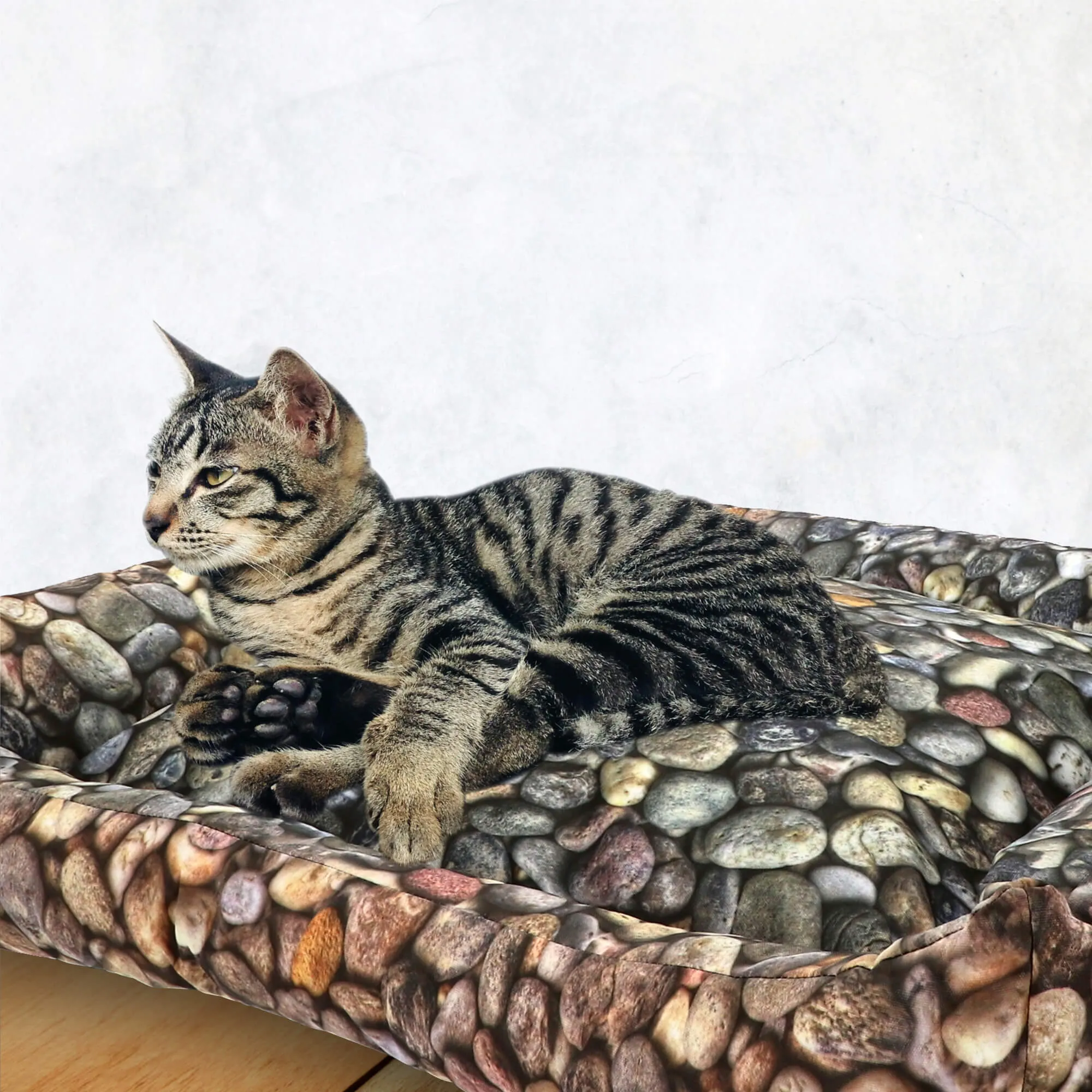 Augintinio guolis 80 x 70 cm, akmenukai