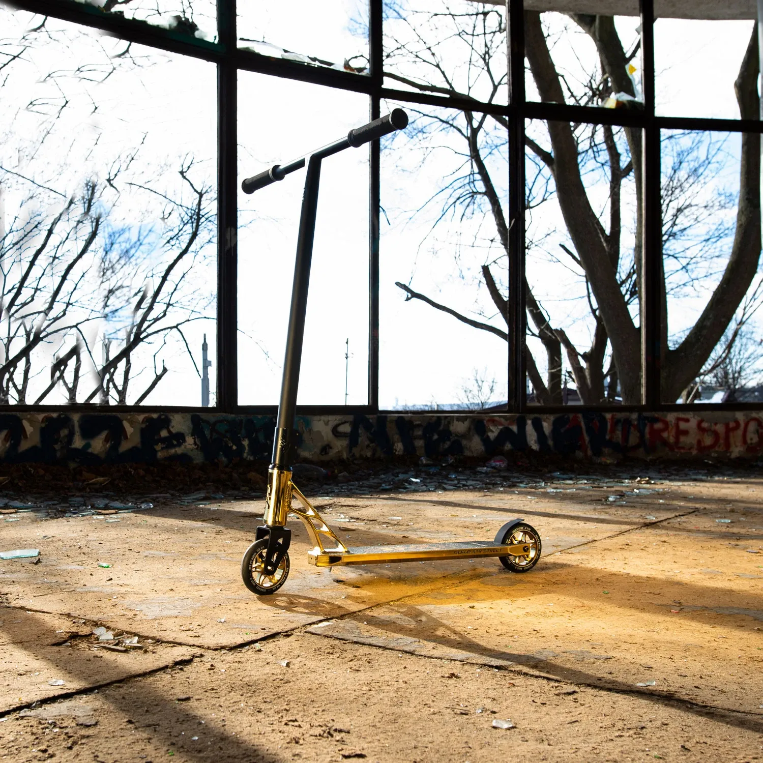 „SOKE XTR“ gatvės auksinis triukų paspirtukas - nuotrauka 1