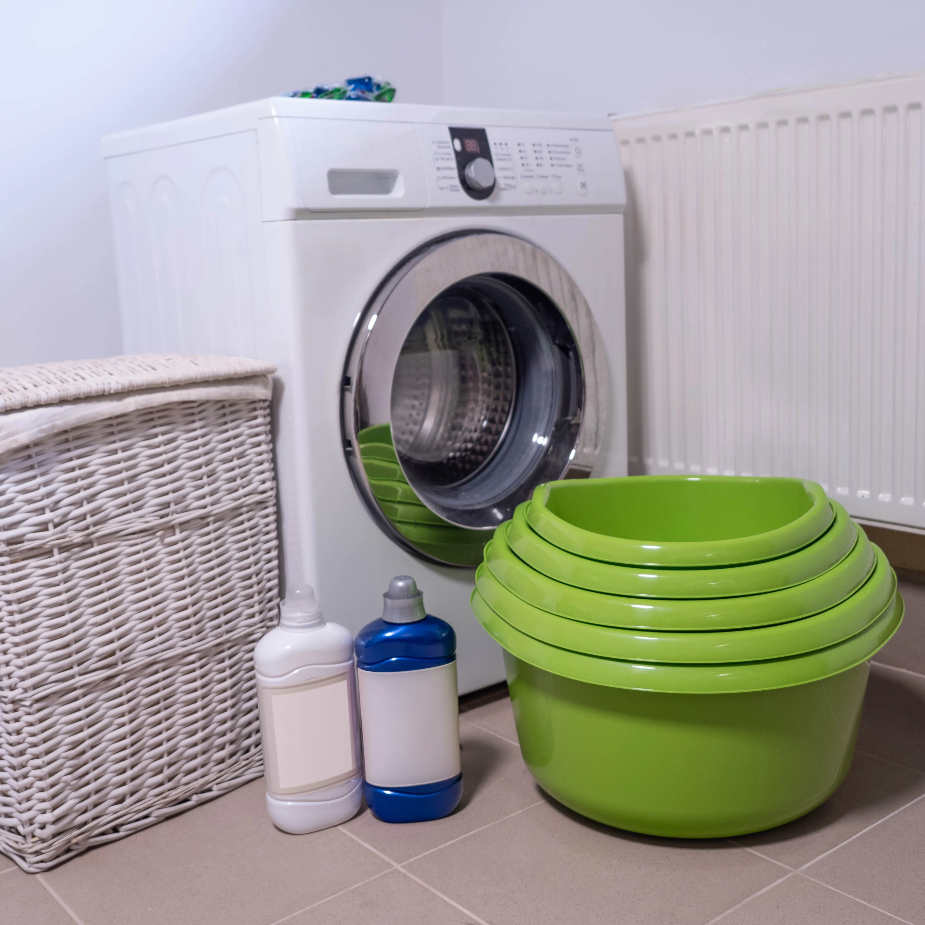 Treix 25 l žalias plastikinis praustuvas su rankenomis