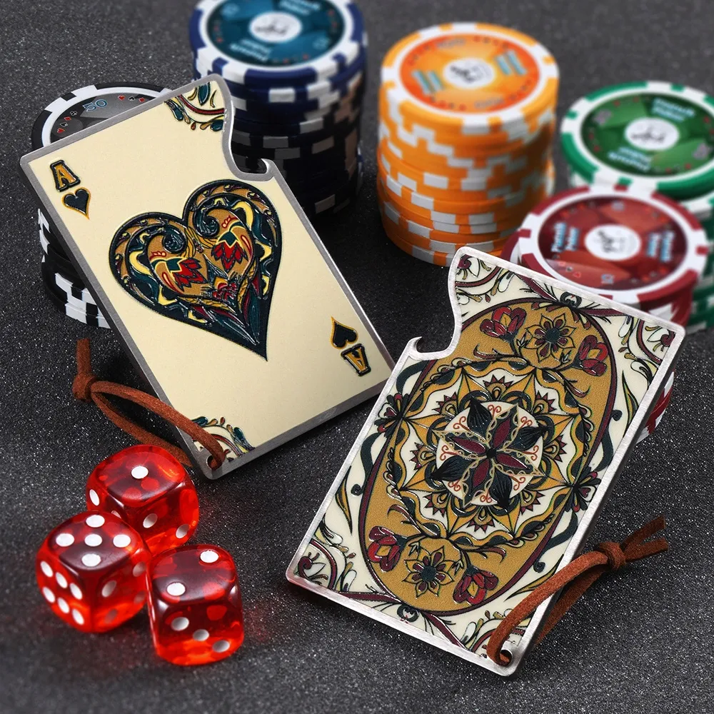 Banon butelių atidarytuvas, 8 cm, kreminės širdies formos