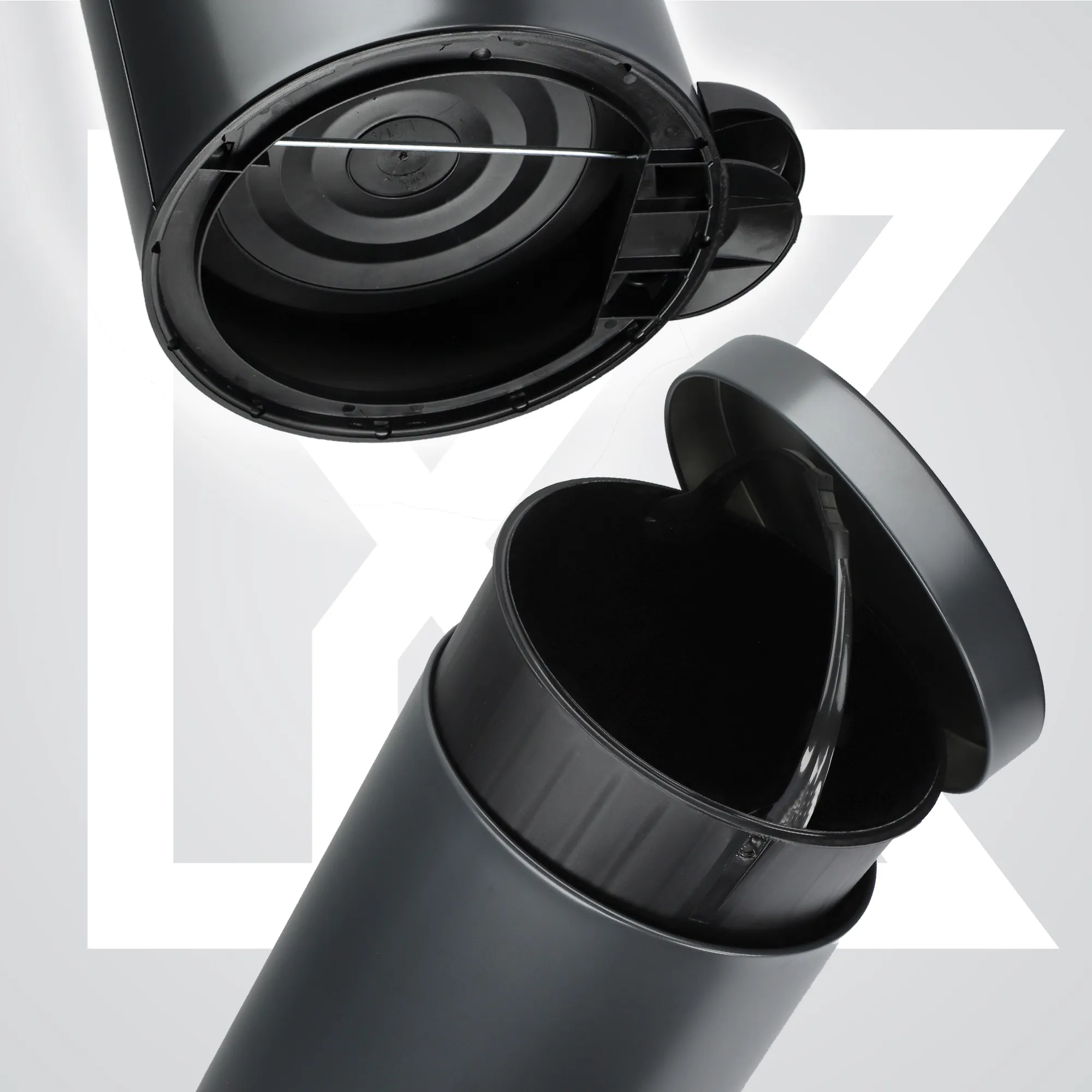 „Melfi“ 14 l plieninė šiukšliadėžė, juoda