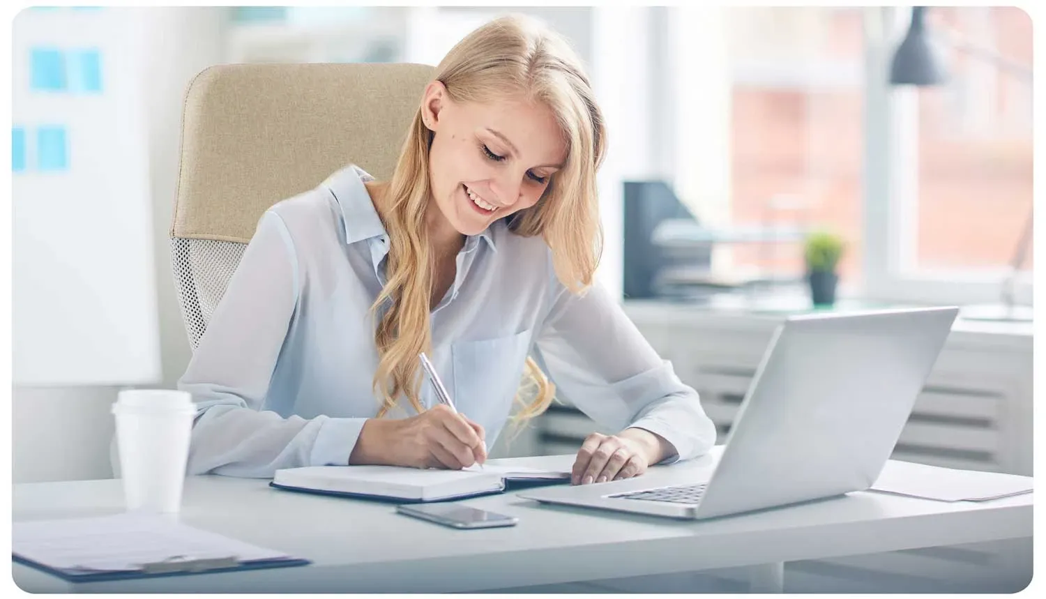 Sofotel Sydney mikro tinklelio biuro kėdė, smėlio spalvos - nuotrauka 1