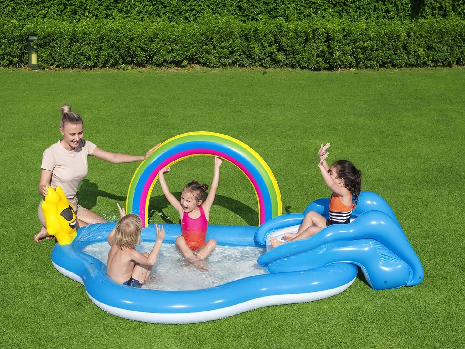 „Bestway 53092 Rainbow“ pripučiama žaidimų aikštelė - nuotrauka 1