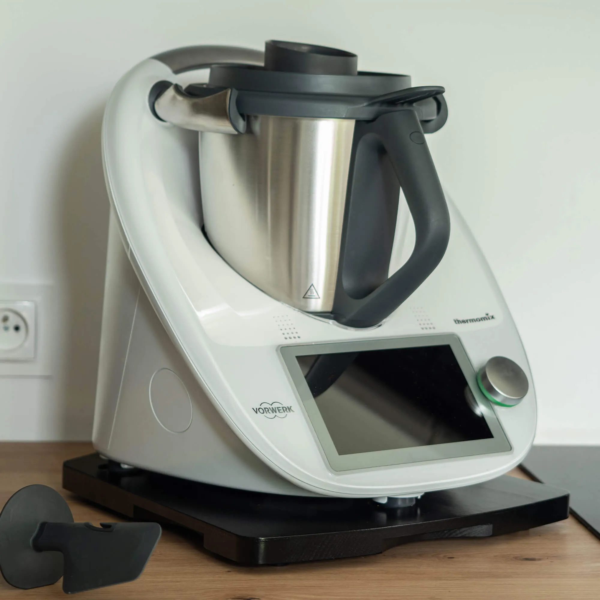 Tuori termomikso lenta, juoda