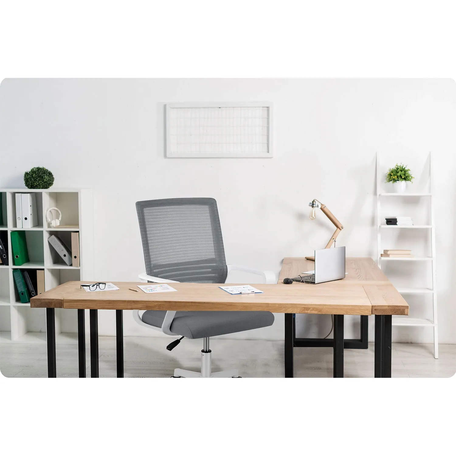 Sofotel Corta mikro tinklelio biuro kėdė, tamsiai pilka - nuotrauka 1