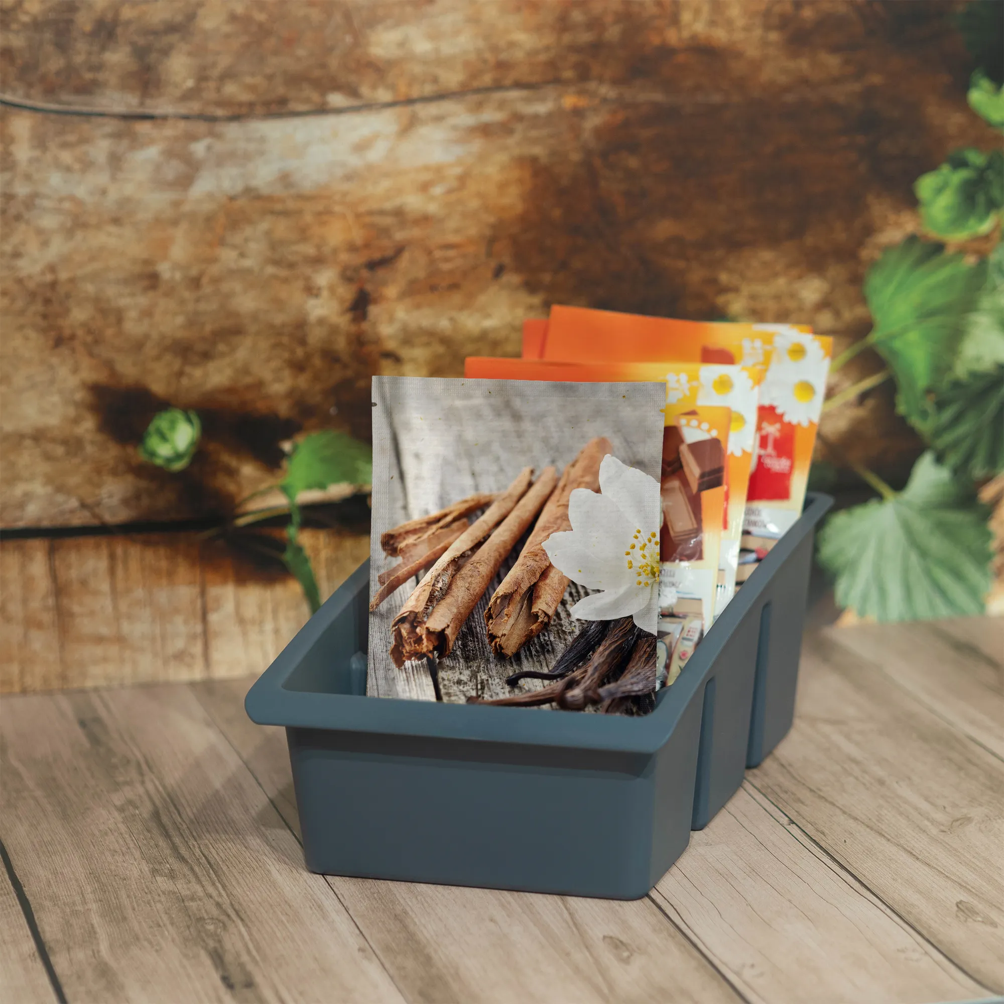 „Noia Spice“ organizatorius tamsiai pilkas