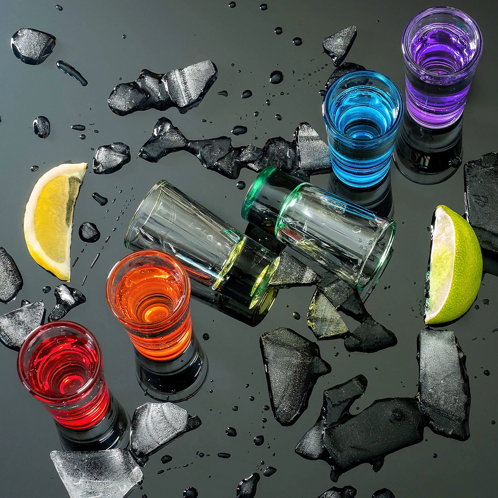 Spalvingos degtinės ir šotų stiklinės po 28 ml, 6 vnt.