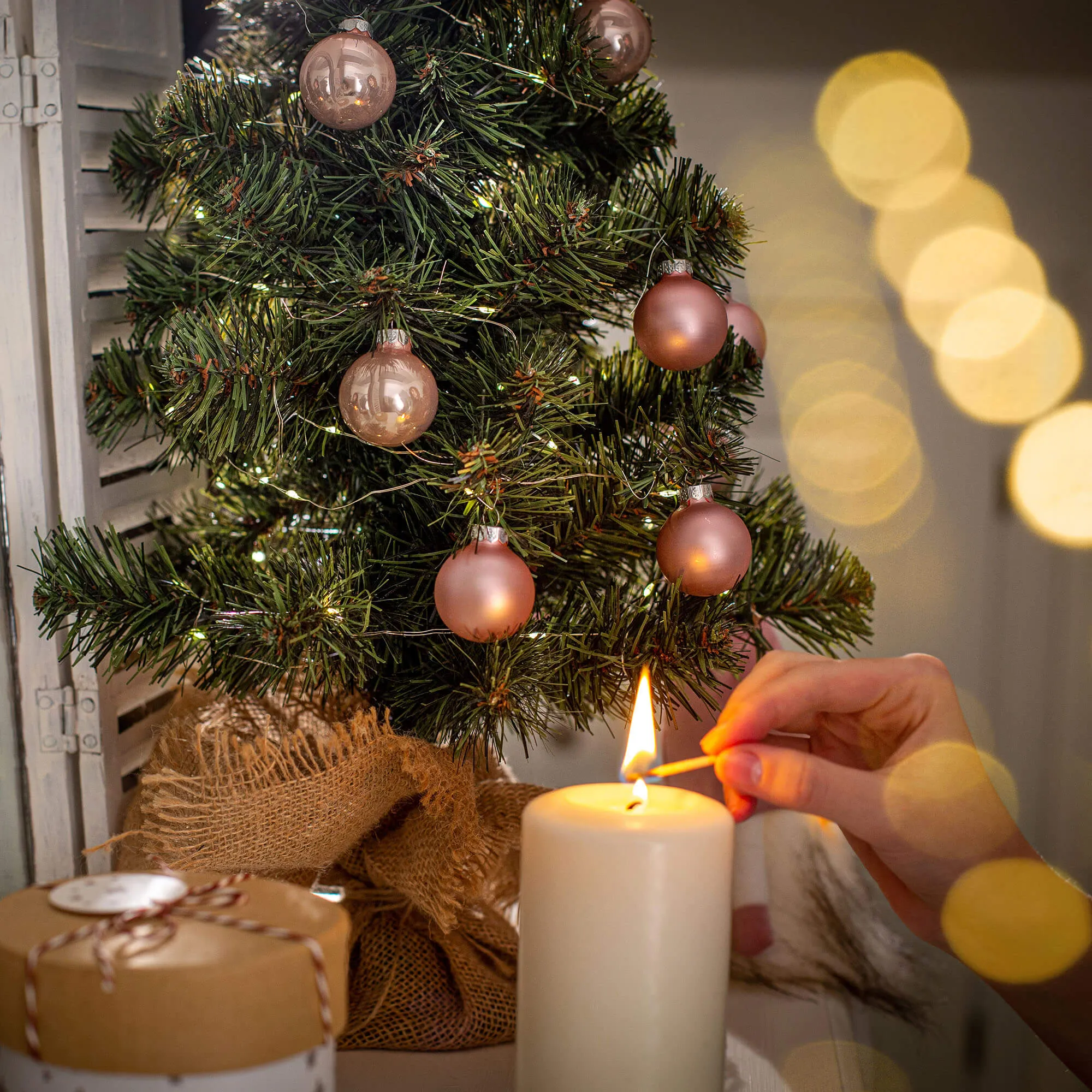 Dekoratyvinė dirbtinė Kalėdų eglutė iš džiuto, 80 cm