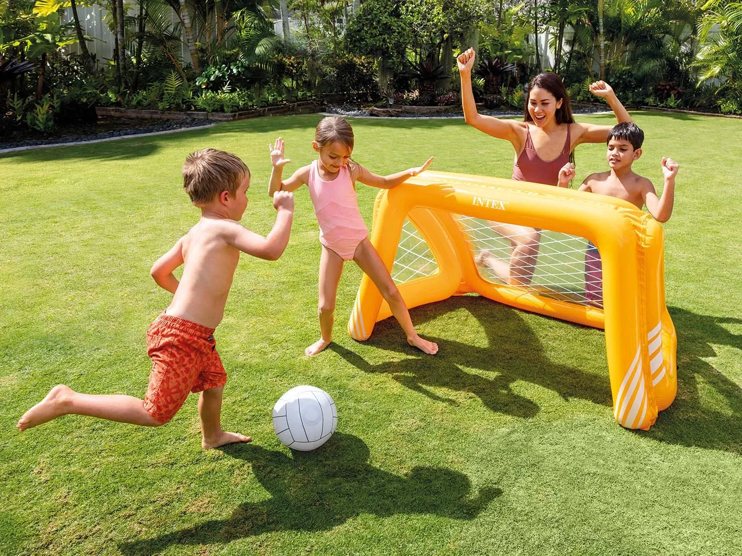 Pripučiami futbolo vartai 140 x 89 x 81 cm INTEX 58507 - nuotrauka 1