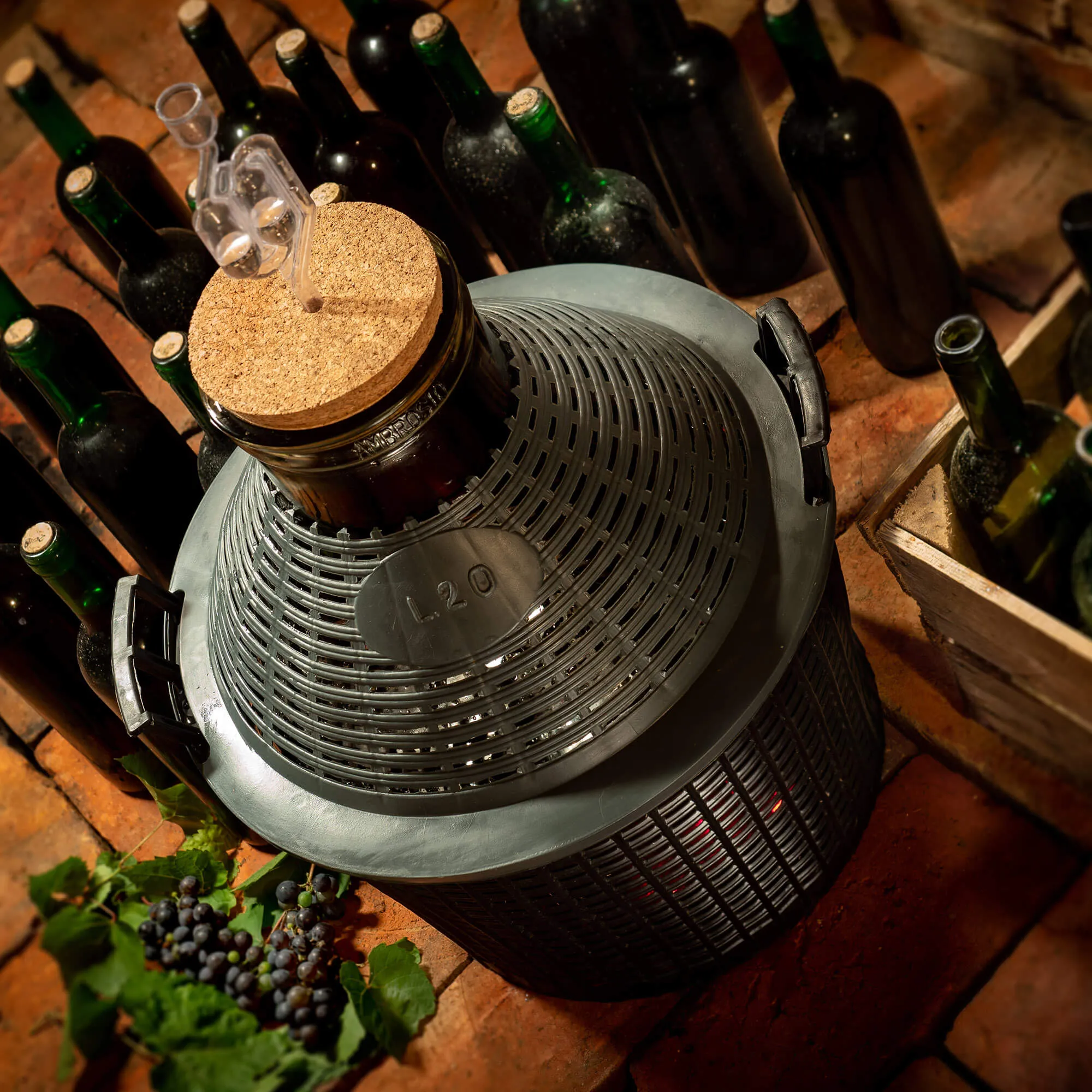 „Fonte“ vyno butelis su plačiu atidarymu, 20 l