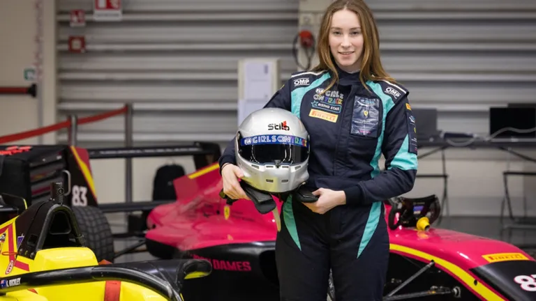 Alice Buckley in her race suit
