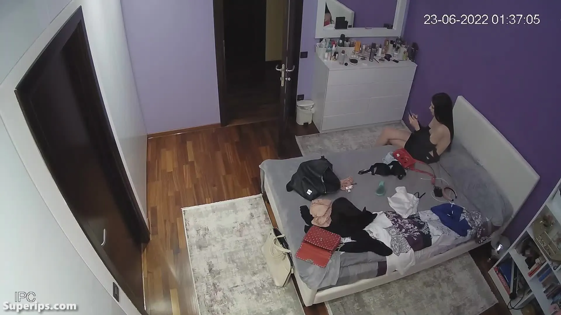 IPCAM – French teen girl arrives from a party IPCAM – French teen girl arrives from a party