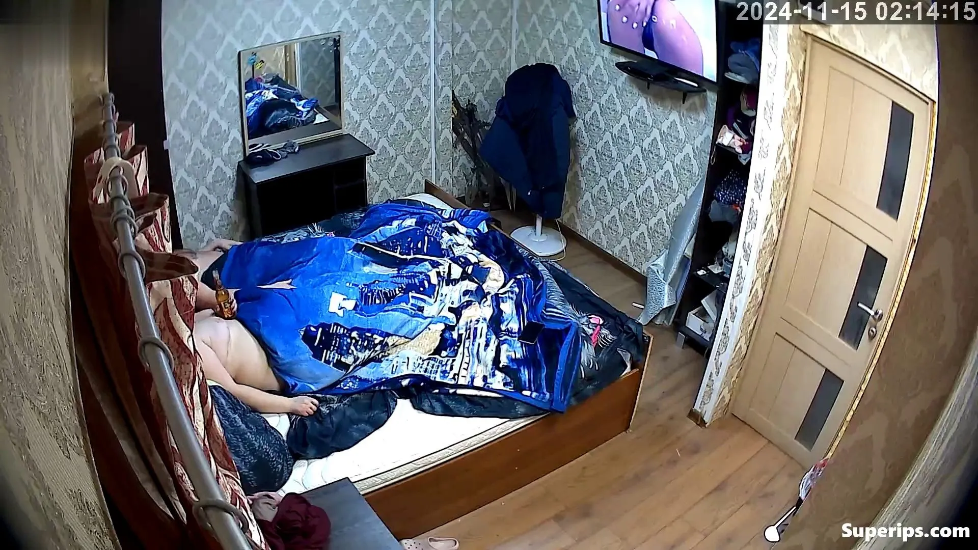 IPCAM – Old Russian man fucks a young wife IPCAM – Old Russian man fucks a young wife