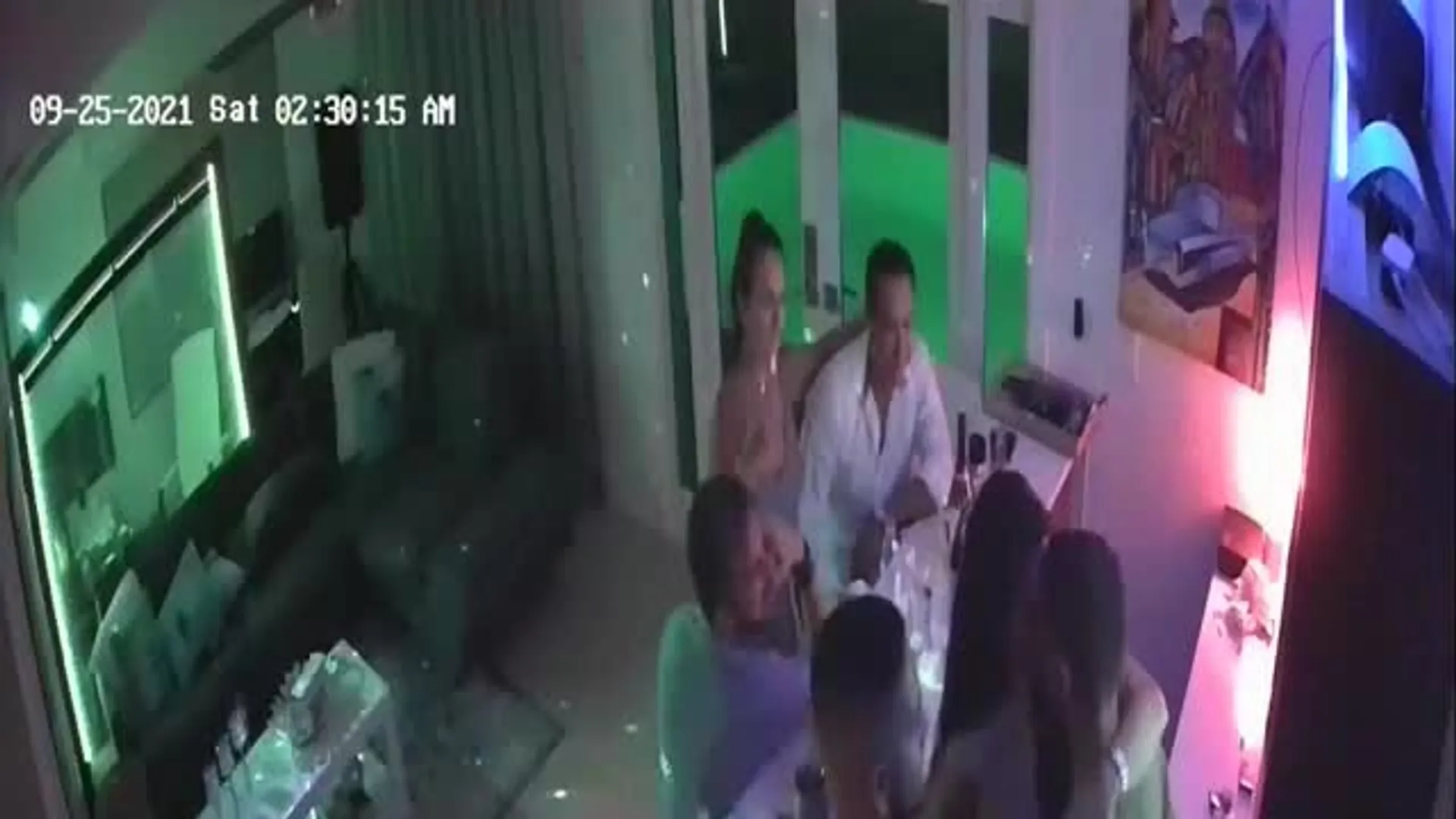 IPCAM – Friends has sex at a party IPCAM – Friends has sex at a party
