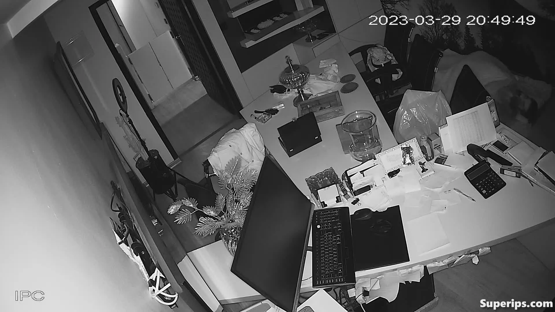 IPCAM β American businessman fucks with his assistant IPCAM β American businessman fucks with his assistant