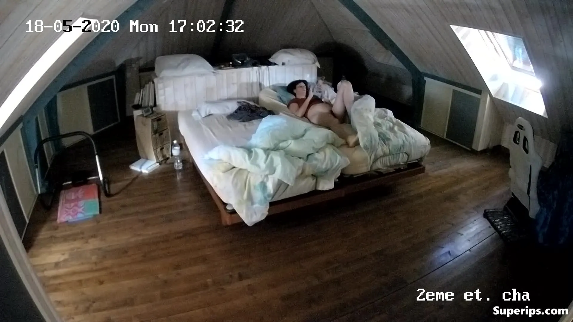 IPCAM – European pregnant woman masturbates IPCAM – European pregnant woman masturbates