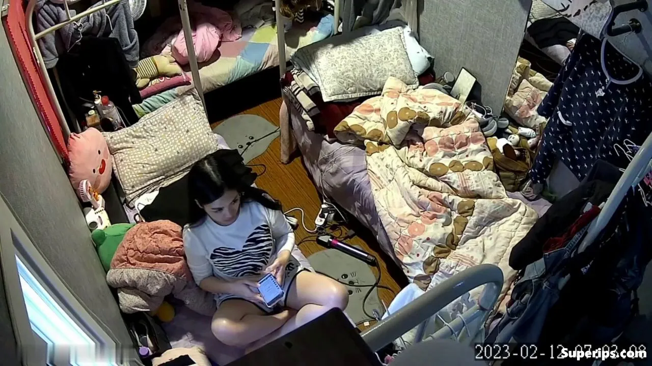 IPCAM – Korean college girls in their room IPCAM – Korean college girls in their room