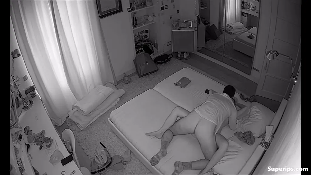 IPCAM – Gorgeous college girl gets fucked on her bed IPCAM – Gorgeous college girl gets fucked on her bed