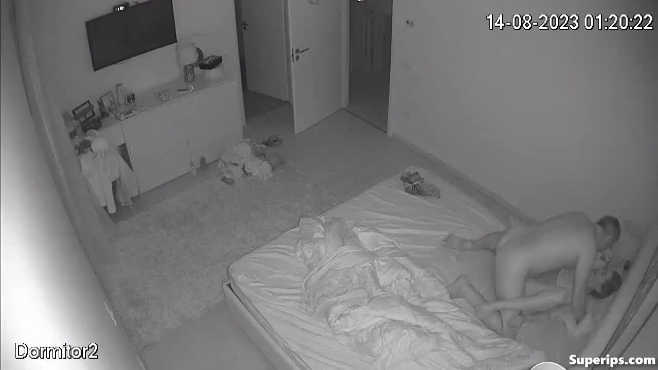 IPCAM β Italian mature husbands fuck in the dark IPCAM β Italian mature husbands fuck in the dark