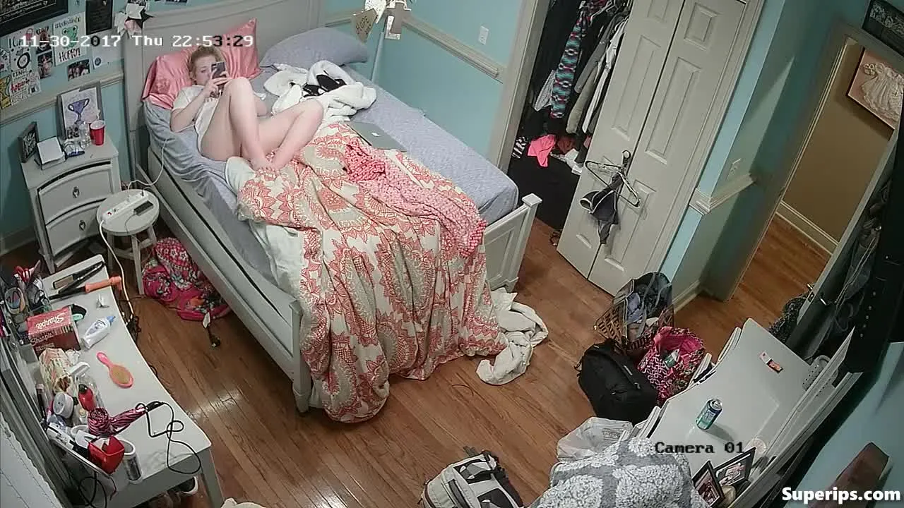 IPCAM β British college girl with no panties in her room IPCAM β British college girl with no panties in her room