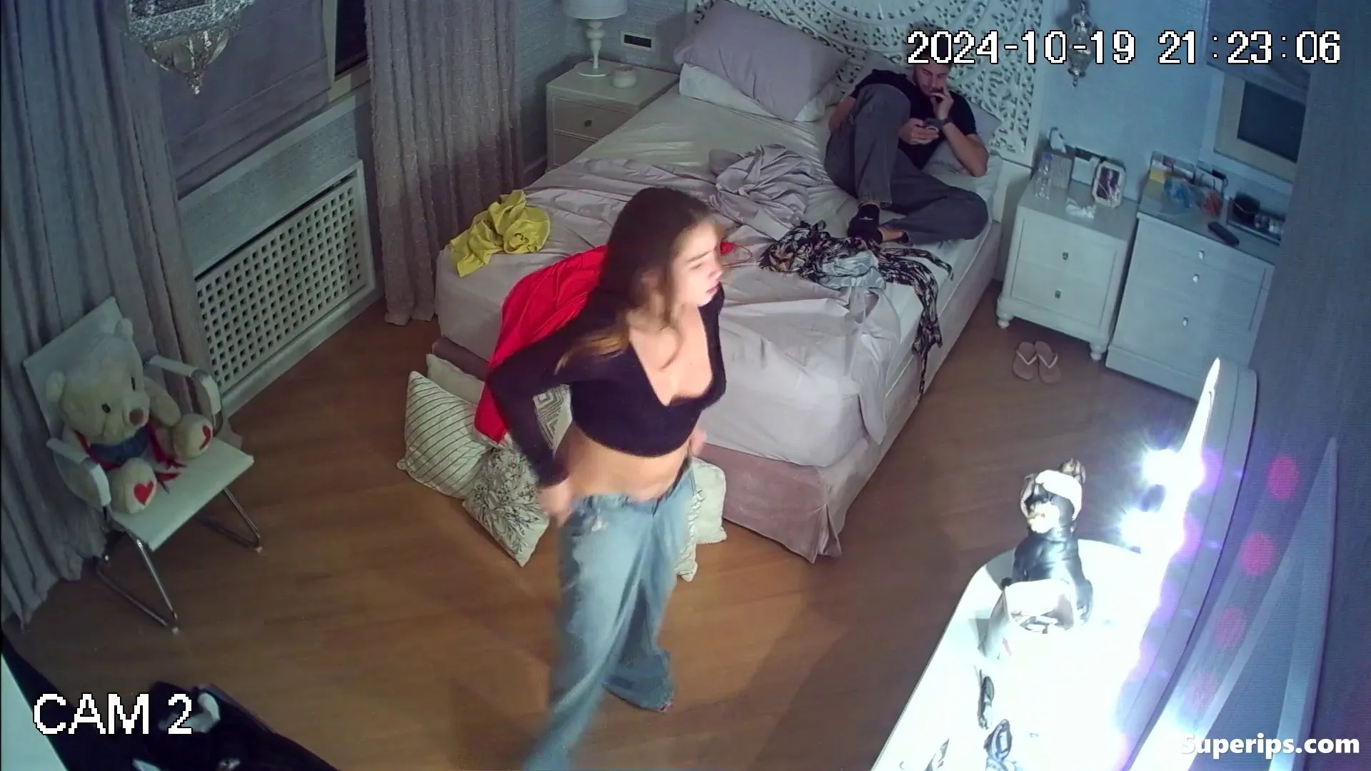 IPCAM – British girl sleeps naked with her stepbrother IPCAM – British girl sleeps naked with her stepbrother