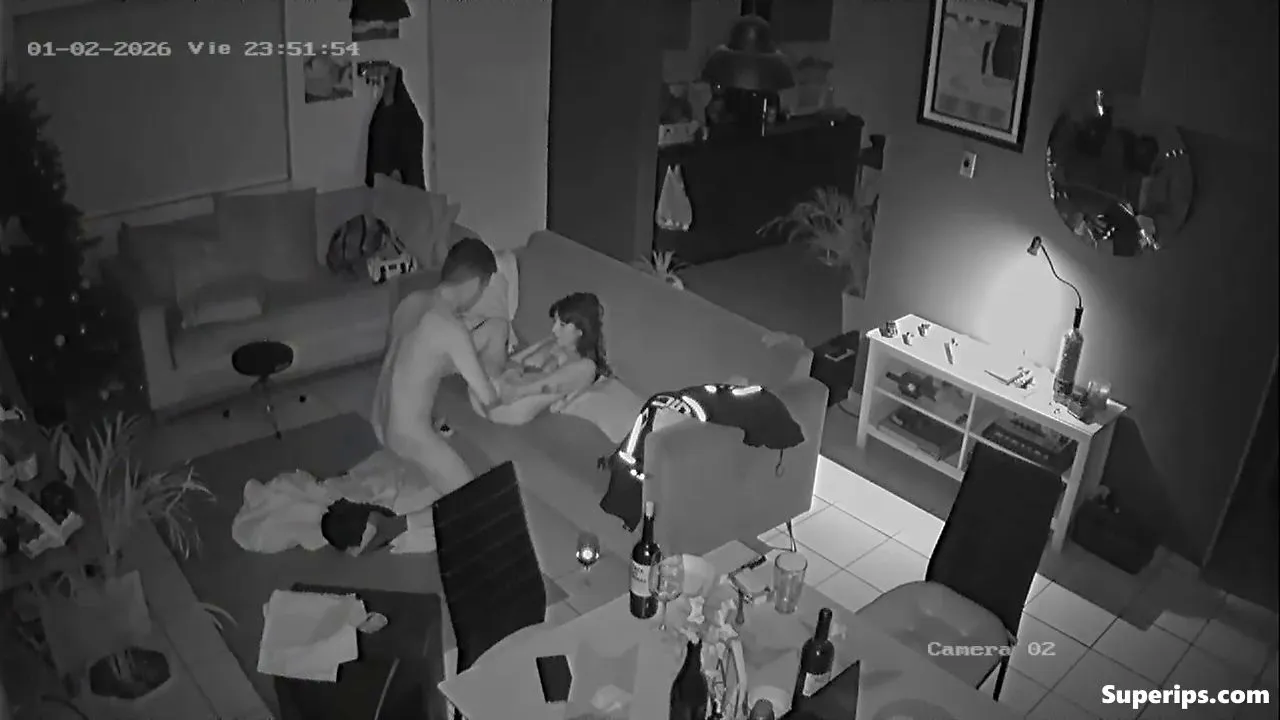 IPCAM – Petite European girl gets fucked in the dark IPCAM – Petite European girl gets fucked in the dark