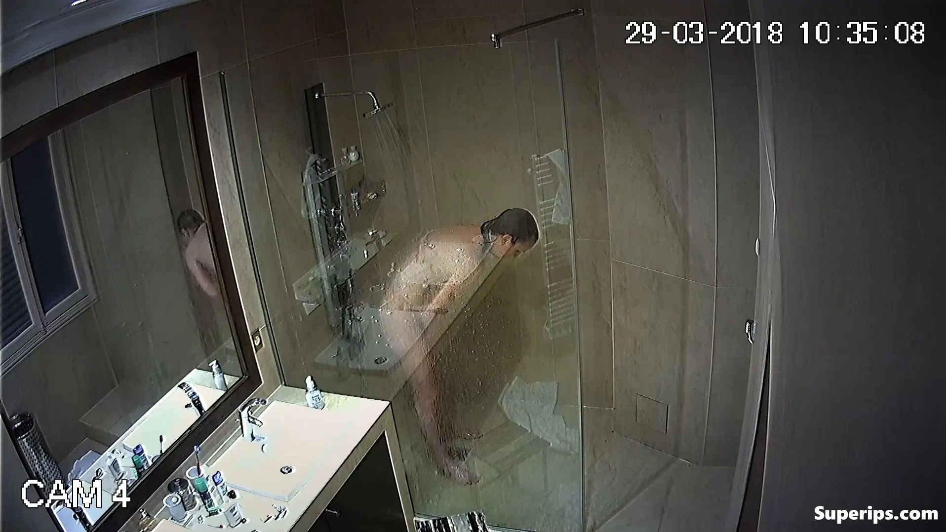 IPCAM – Busty European MILF takes a long shower IPCAM – Busty European MILF takes a long shower